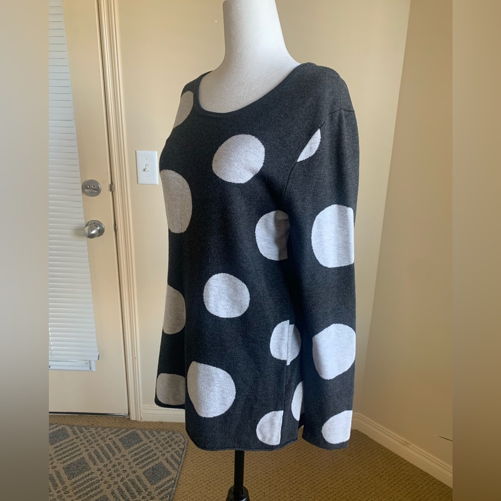Robert Kitchen Polkadot Sweater